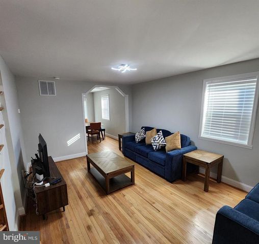 4135 THE ALAMEDA, Baltimore, MD 21218
