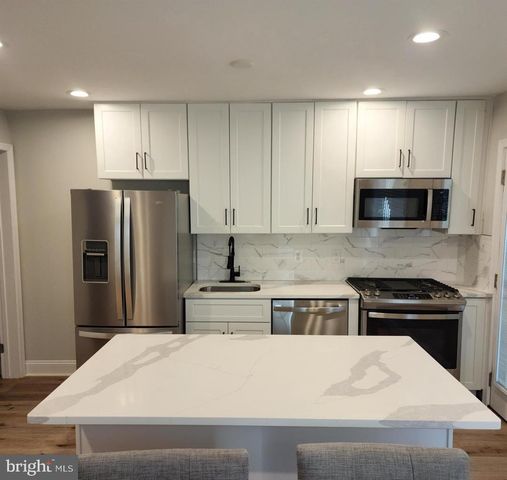 4135 THE ALAMEDA, Baltimore, MD 21218