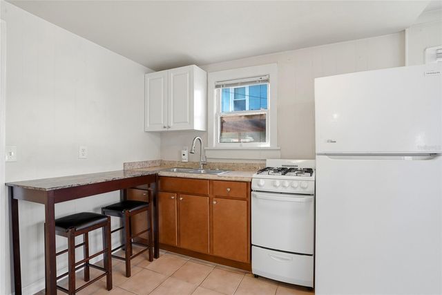 725 8TH STREET N 1, St Petersburg, FL 33701