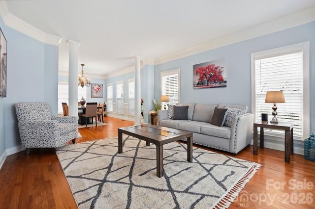 905 Patricians Lane, Wesley Chapel, NC 28110