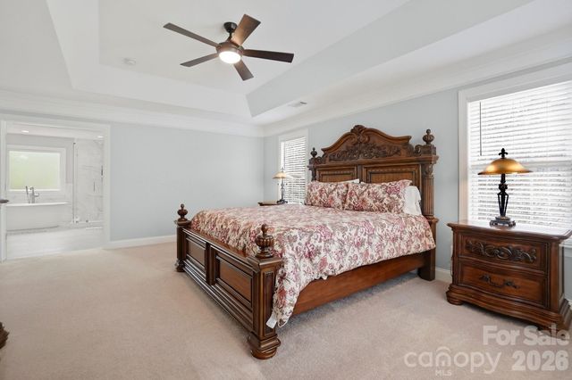 905 Patricians Lane, Wesley Chapel, NC 28110