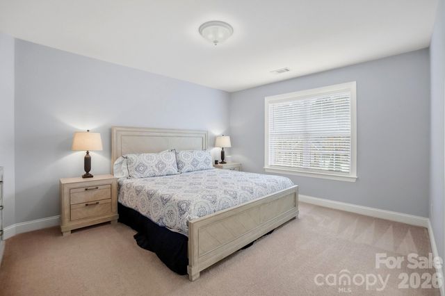 905 Patricians Lane, Wesley Chapel, NC 28110