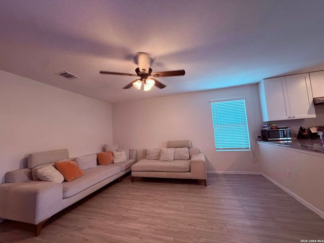 6935 Tides Trail, San Antonio, TX 78252