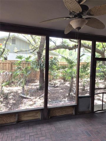 9913 W BAY STREET, Seminole, FL 33776