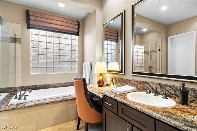 90 Contrada Fiore Drive, Henderson, NV 89011