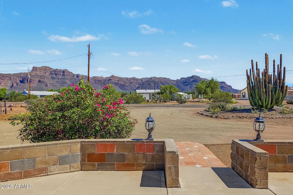 2690 S VAL VISTA Road, Apache Junction, AZ 85119 — photo 4