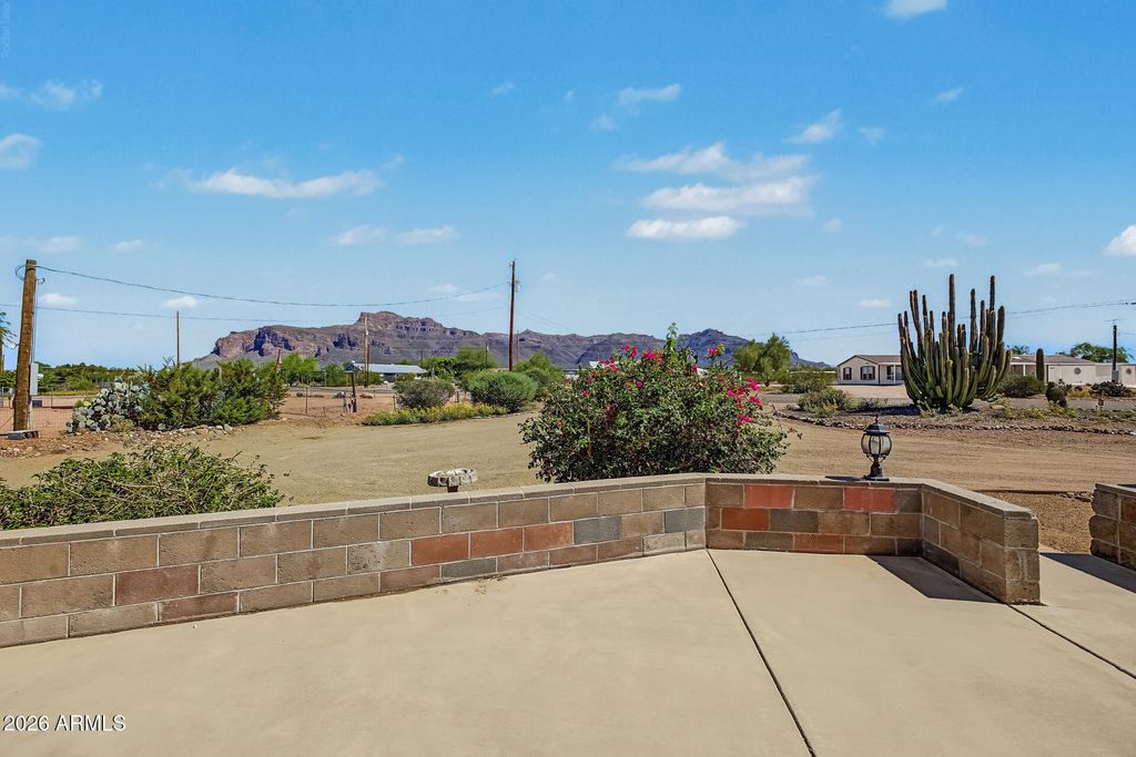 2690 S VAL VISTA Road, Apache Junction, AZ 85119 — photo 5
