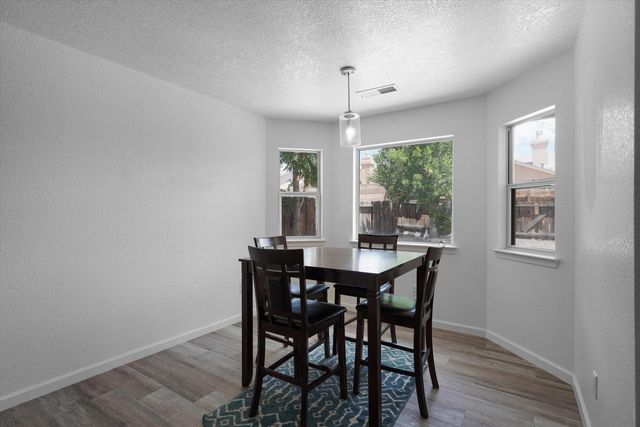7809 Baybrook Road NW, Albuquerque, NM 87120