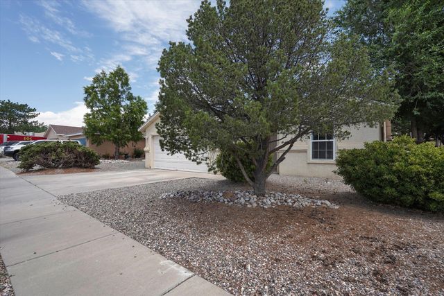 7809 Baybrook Road NW, Albuquerque, NM 87120