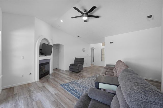 7809 Baybrook Road NW, Albuquerque, NM 87120