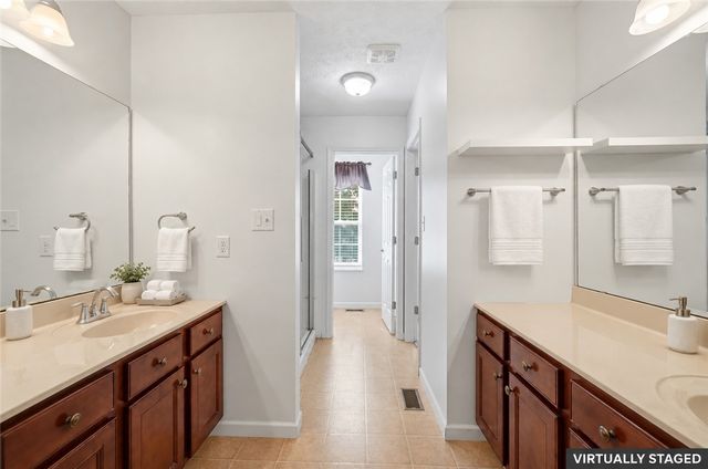 112 Ascot Glen Drive, Franklin Twp, OH 45005