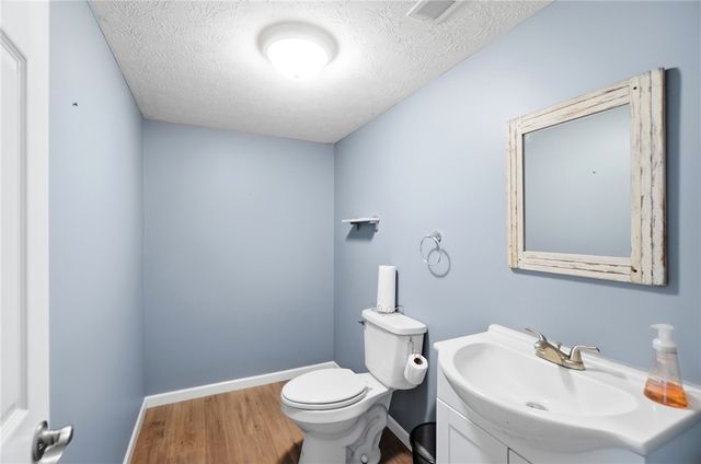 112 Ascot Glen Drive, Franklin Twp, OH 45005