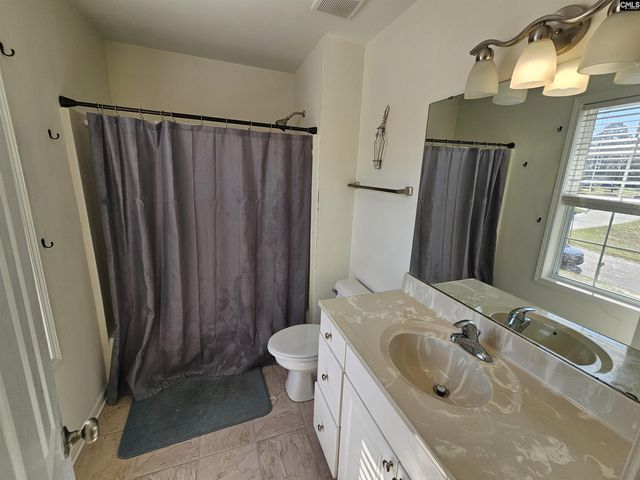 136 Charles Towne Court, Columbia, SC 29209