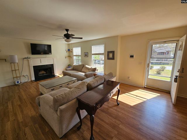 136 Charles Towne Court, Columbia, SC 29209