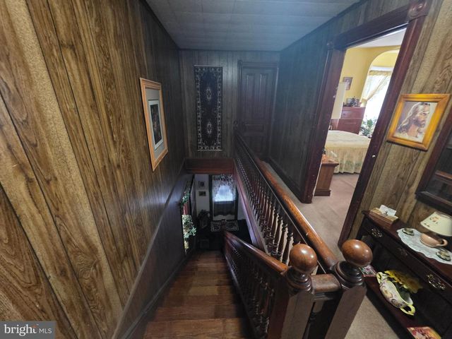 178 W MAIN ST, Windsor, PA 17366