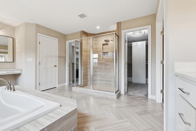 9907 Kensington Lane, Deerfield Twp., OH 45040