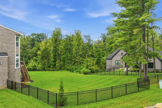 9907 Kensington Lane, Deerfield Twp., OH 45040