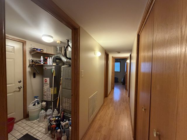 9211 S Roberts Road 1B, Hickory Hills, IL 60457