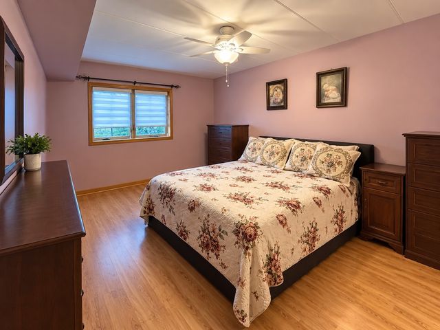 9211 S Roberts Road 1B, Hickory Hills, IL 60457
