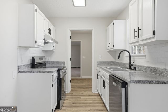 117 Home Court, Jenkinsburg, GA 30234