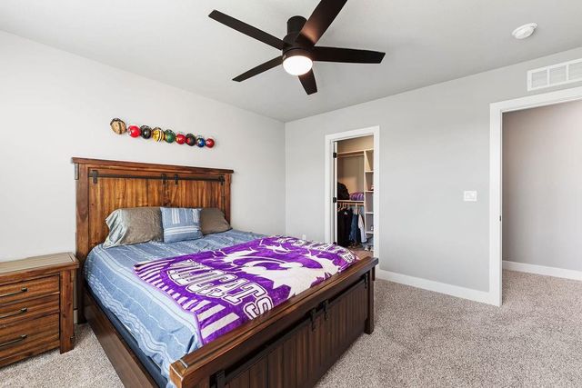 1544 N 162nd Circle, Basehor, KS 66007