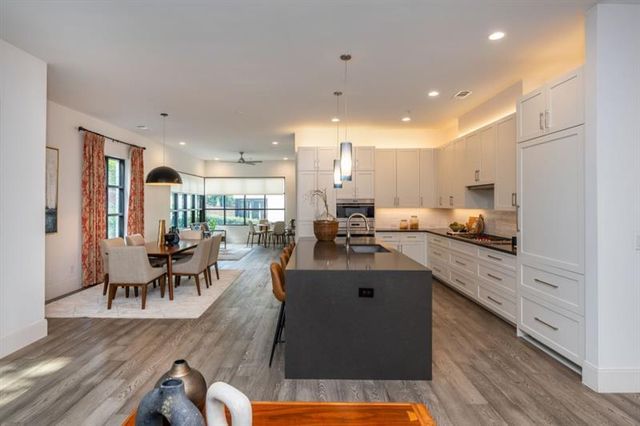 1494 Red Fox NE Drive B, Atlanta, GA 30306