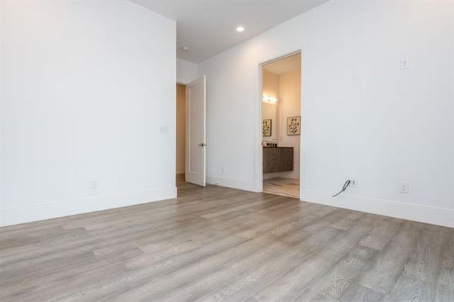 1494 Red Fox NE Drive B, Atlanta, GA 30306