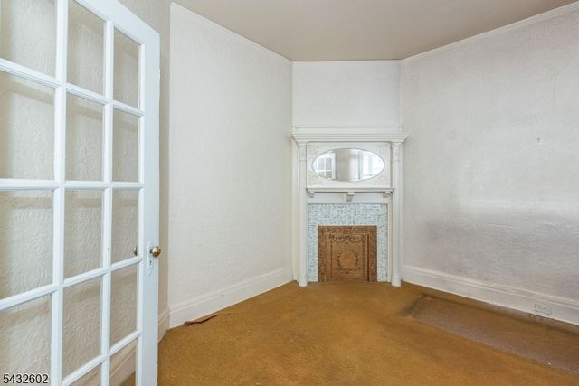 334 Clifton Ave, Newark City, NJ 07104