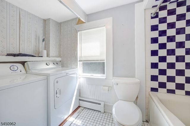 39 Clinton Rd, West Milford Twp., NJ 07435