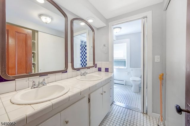 39 Clinton Rd, West Milford Twp., NJ 07435