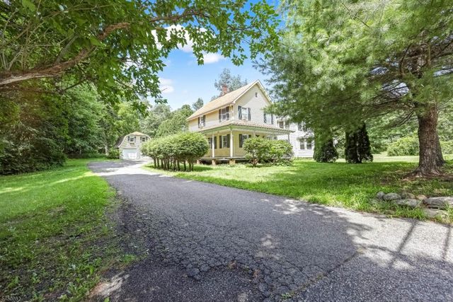 39 Clinton Rd, West Milford Twp., NJ 07435