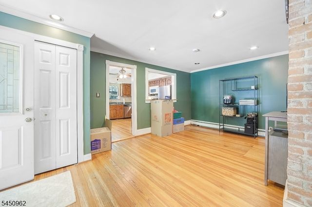 39 Clinton Rd, West Milford Twp., NJ 07435