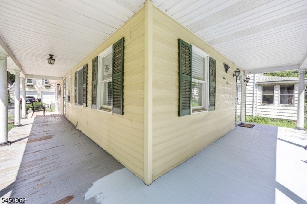 39 Clinton Rd, West Milford Twp., NJ 07435 — photo 5
