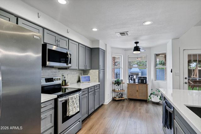 2829 N Cholla Street, Chandler, AZ 85224