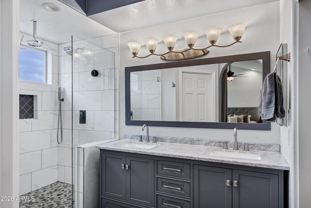 2829 N Cholla Street, Chandler, AZ 85224