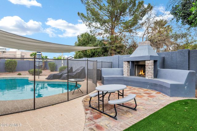 2829 N Cholla Street, Chandler, AZ 85224