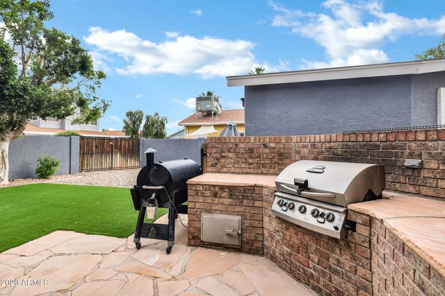 2829 N Cholla Street, Chandler, AZ 85224