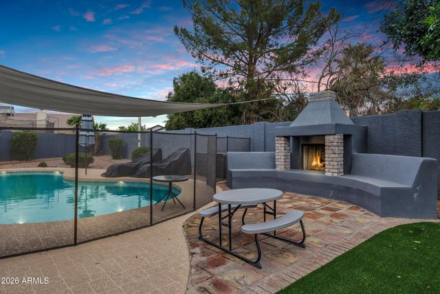 2829 N Cholla Street, Chandler, AZ 85224