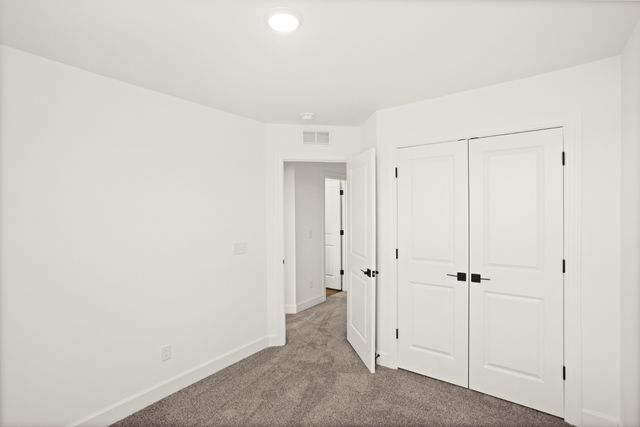 168 Barton Village Boulevard, Lebanon, TN 37090