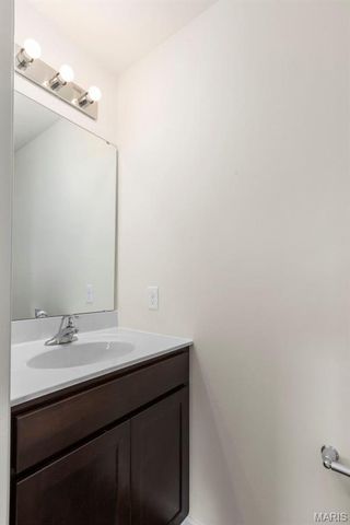 1032 Westhaven Boulevard, Wentzville, MO 63385