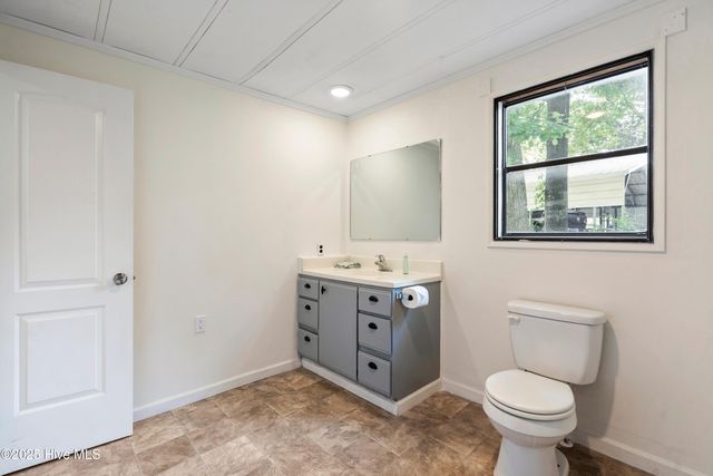 666 Bay Harbor Drive, Hampstead, NC 28443