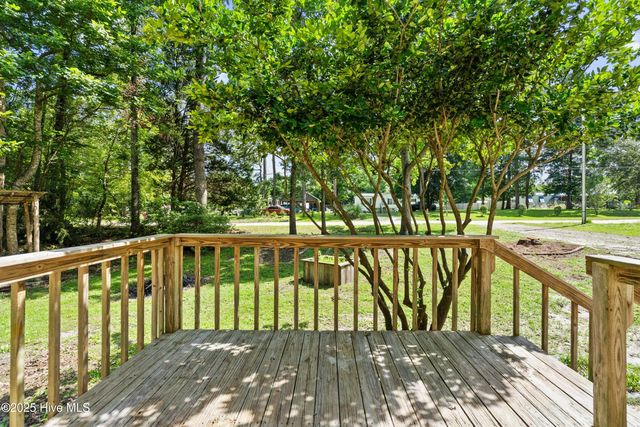 666 Bay Harbor Drive, Hampstead, NC 28443