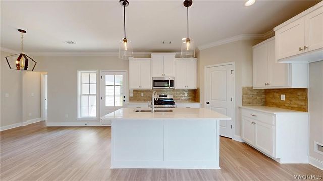 1433 Trace Oak Lane, Montgomery, AL 36117