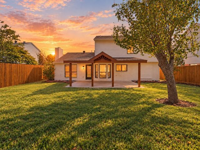 614 Berkley Drive, Grapevine, TX 76051
