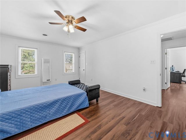 9737 Kingscroft Dr, Glen Allen, VA 23060