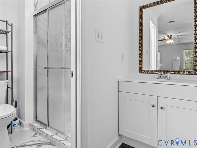 9737 Kingscroft Dr, Glen Allen, VA 23060