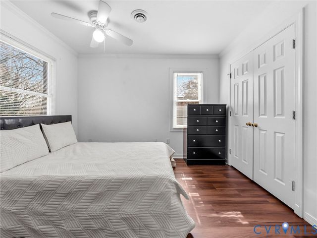 9737 Kingscroft Dr, Glen Allen, VA 23060