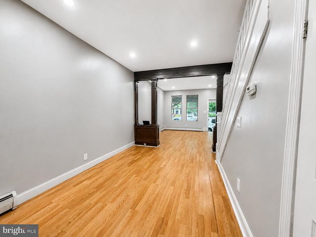 717 DIVISION ST, Trenton, NJ 08611