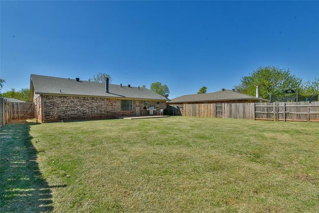 1513 Vulcan Circle, Edmond, OK 73003
