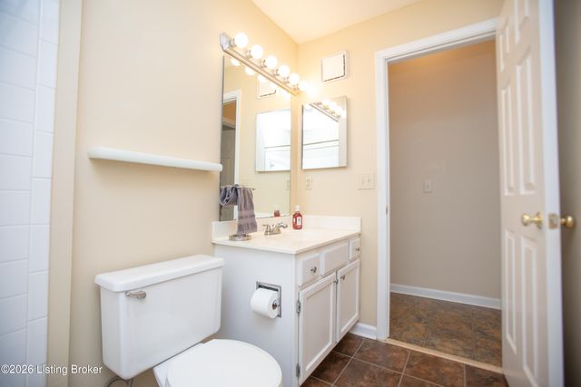 331 Piatt Pl 207, Louisville, KY 40223